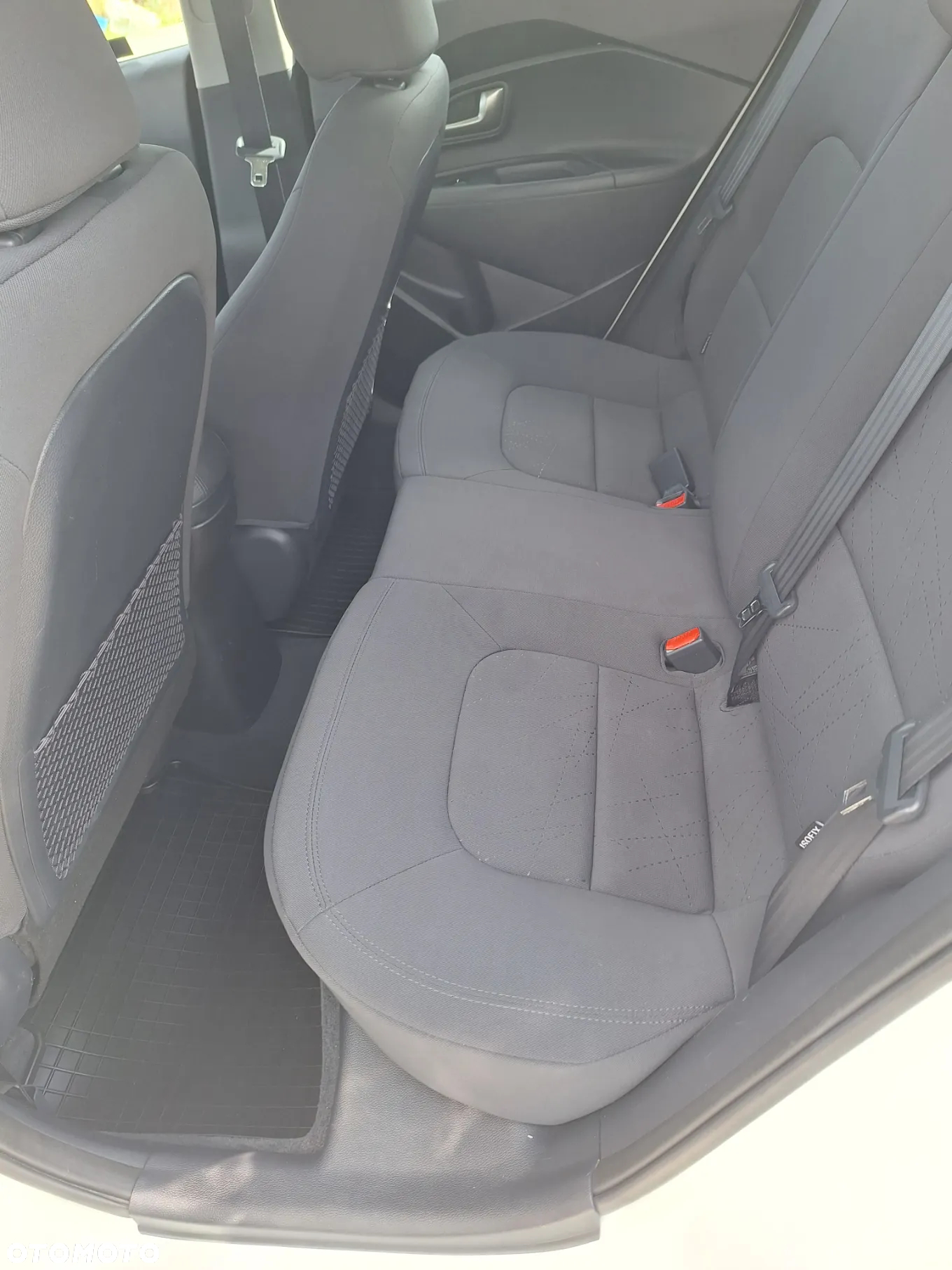 Kia Rio - 7