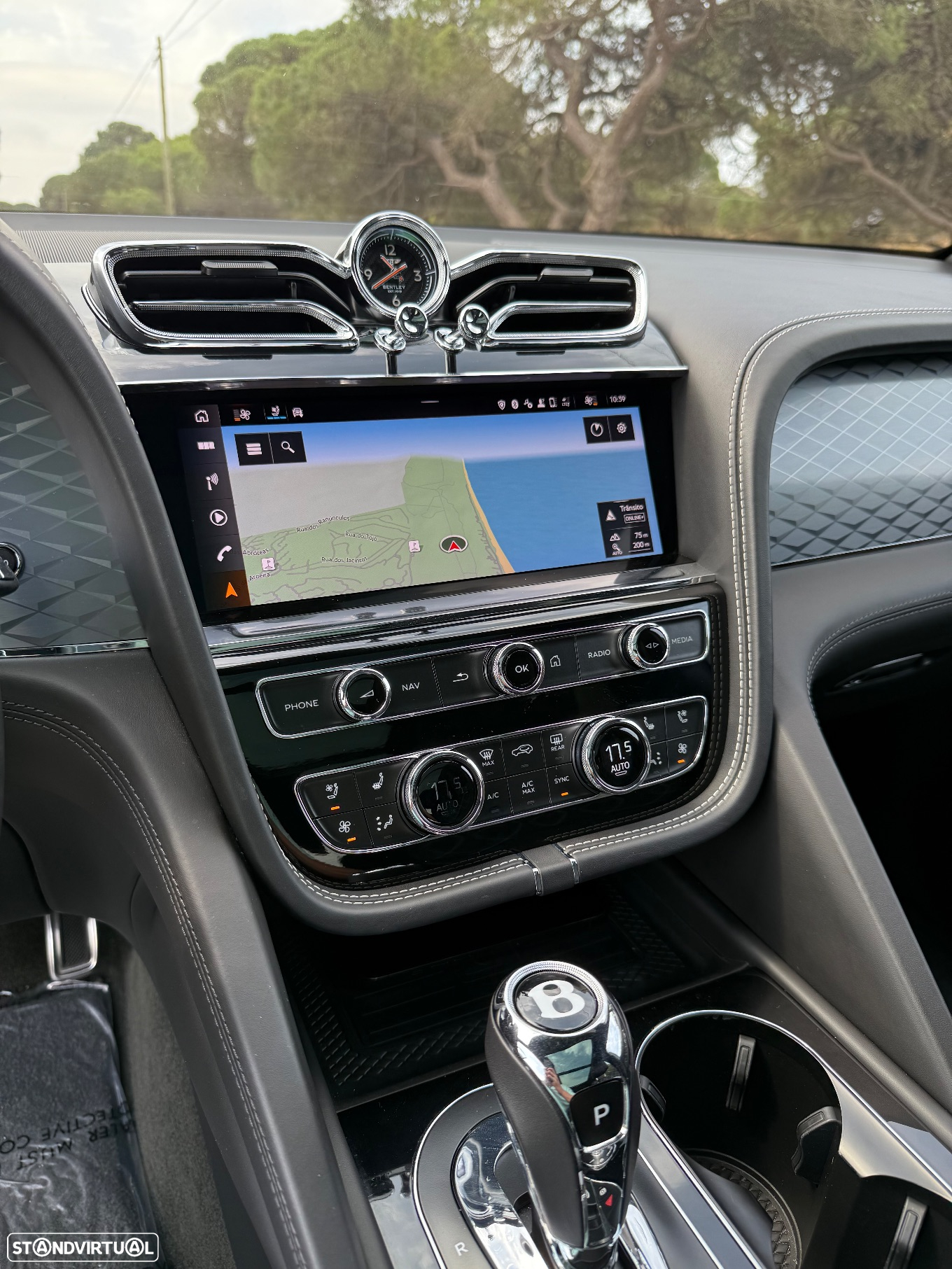 Bentley Bentayga EWB V8 - 14