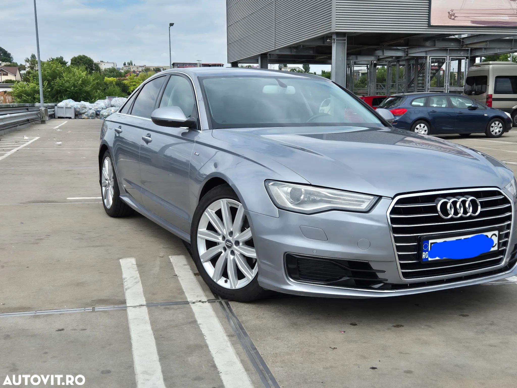 Audi A6 2.0 TDI Ultra DPF S tronic - 1