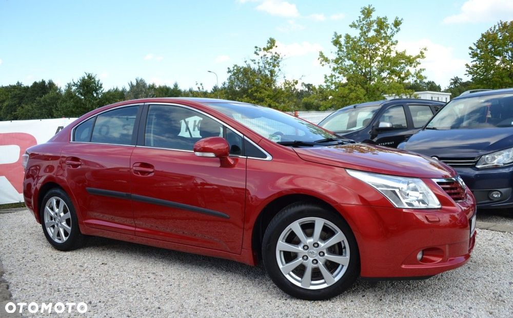 Toyota Avensis 2.0 Multidrive S Executive - 11
