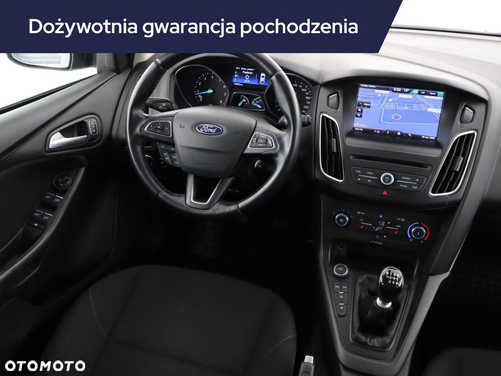 Ford Focus SW - 9