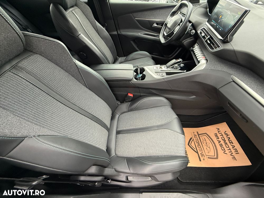 Peugeot 3008 225 e-EAT8 Allure Pack - 24