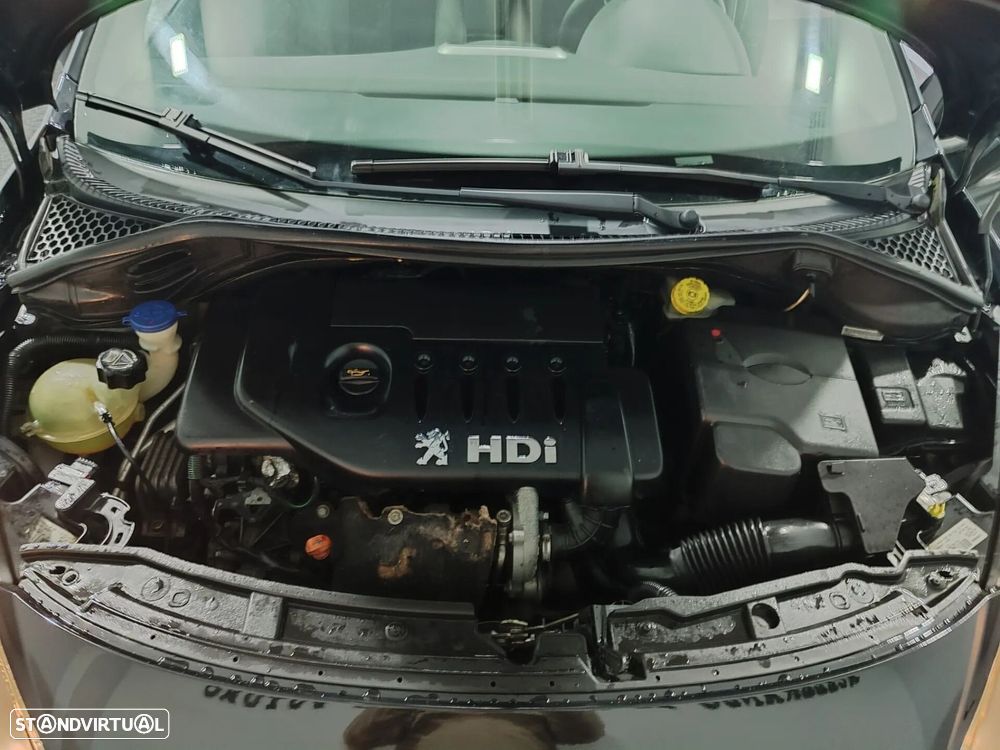 Peugeot 207 1.4 HDi Trendy - 29
