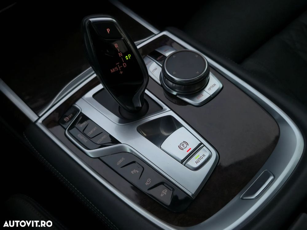 BMW Seria 7 740Le iPerformance - 18