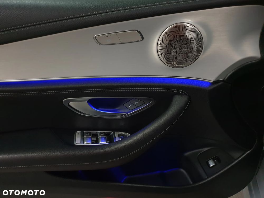 Mercedes-Benz Klasa E 300 de 4Matic 9G-TRONIC AMG Line - 7