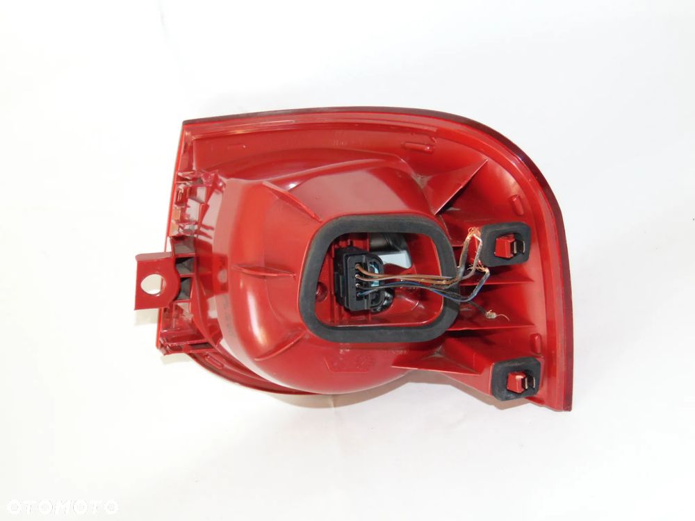 ORYGINAŁ lampa tylna tył lewa prawa VW Volkswagen Passat B6 kombi 05-10r - 3