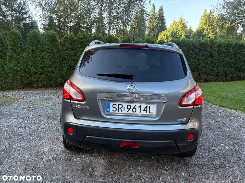 Nissan Qashqai 2011 photo 5