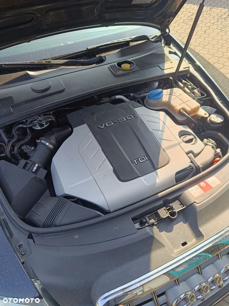 Audi A6 Avant - 11