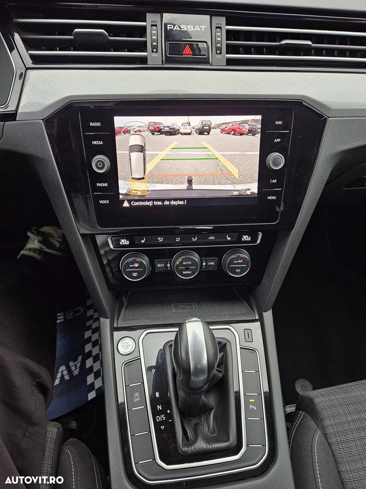 Volkswagen Passat - 6