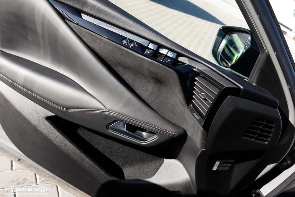 DS DS4 E-Tense Performance Line EAT8 - 13