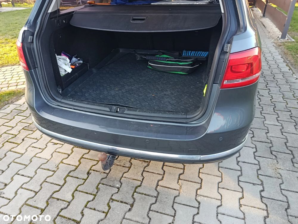 Volkswagen Passat 1.6 TDI DPF BlueMotion Technology Trendline - 5