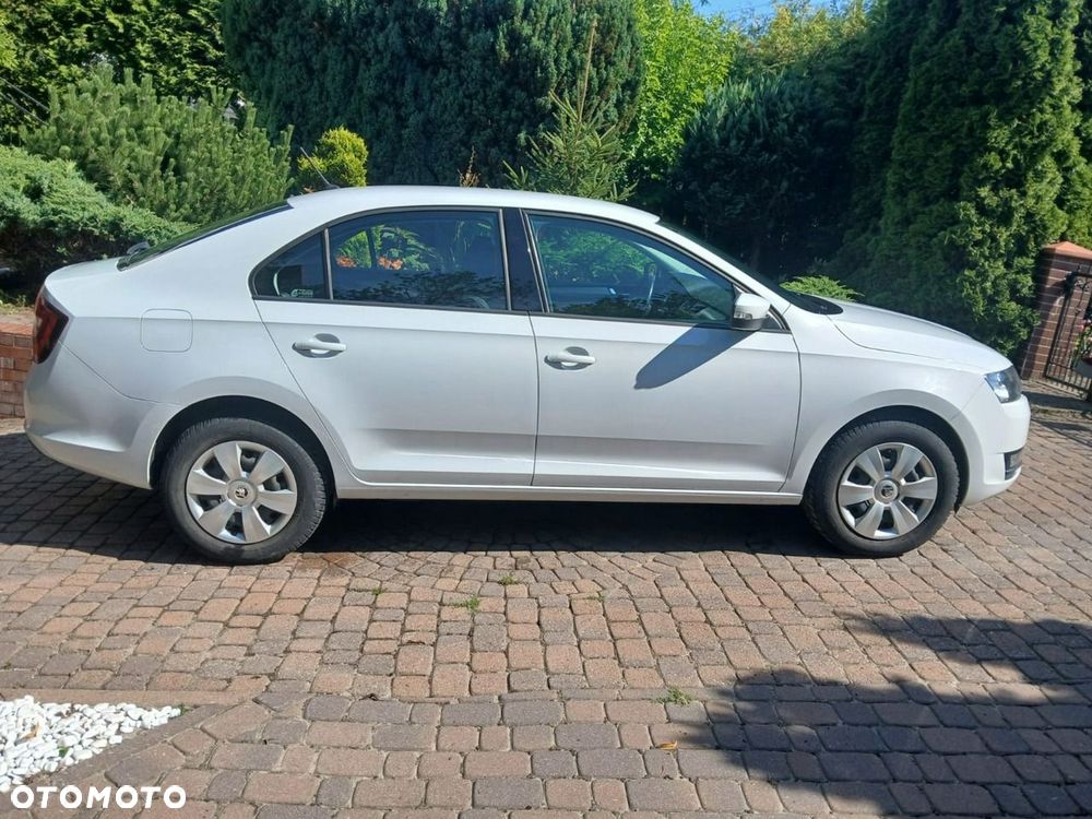 Skoda RAPID Spb 1.0 TSI Ambition - 31