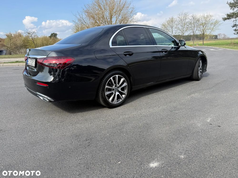 Mercedes-Benz Klasa E 200 d Business Edition 9G-TRONIC - 3