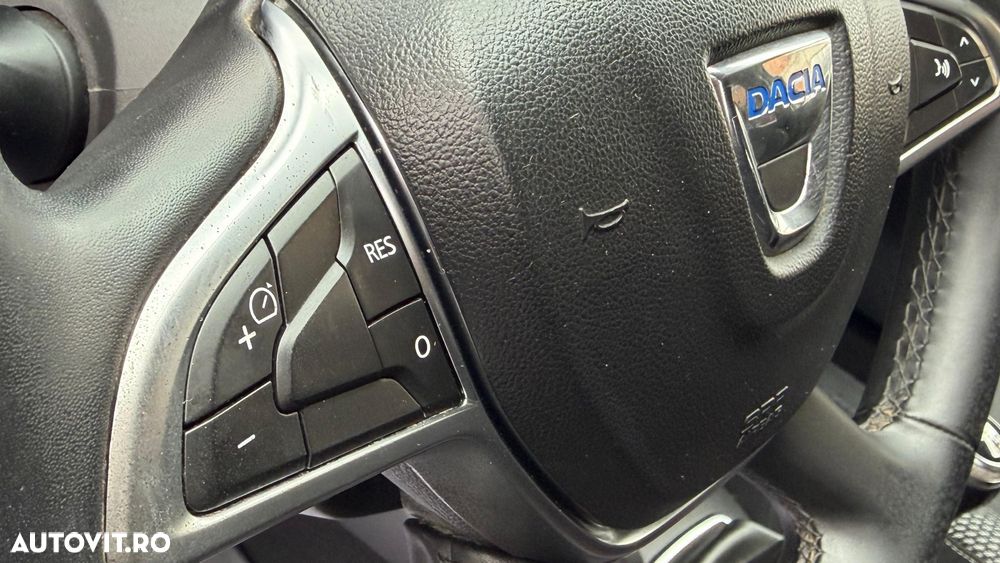 Dacia Duster dCi 110 FAP 4x4 Laureate - 22