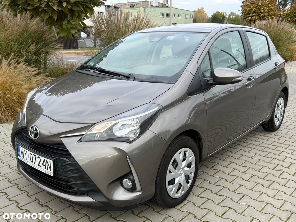 Toyota Yaris - 4