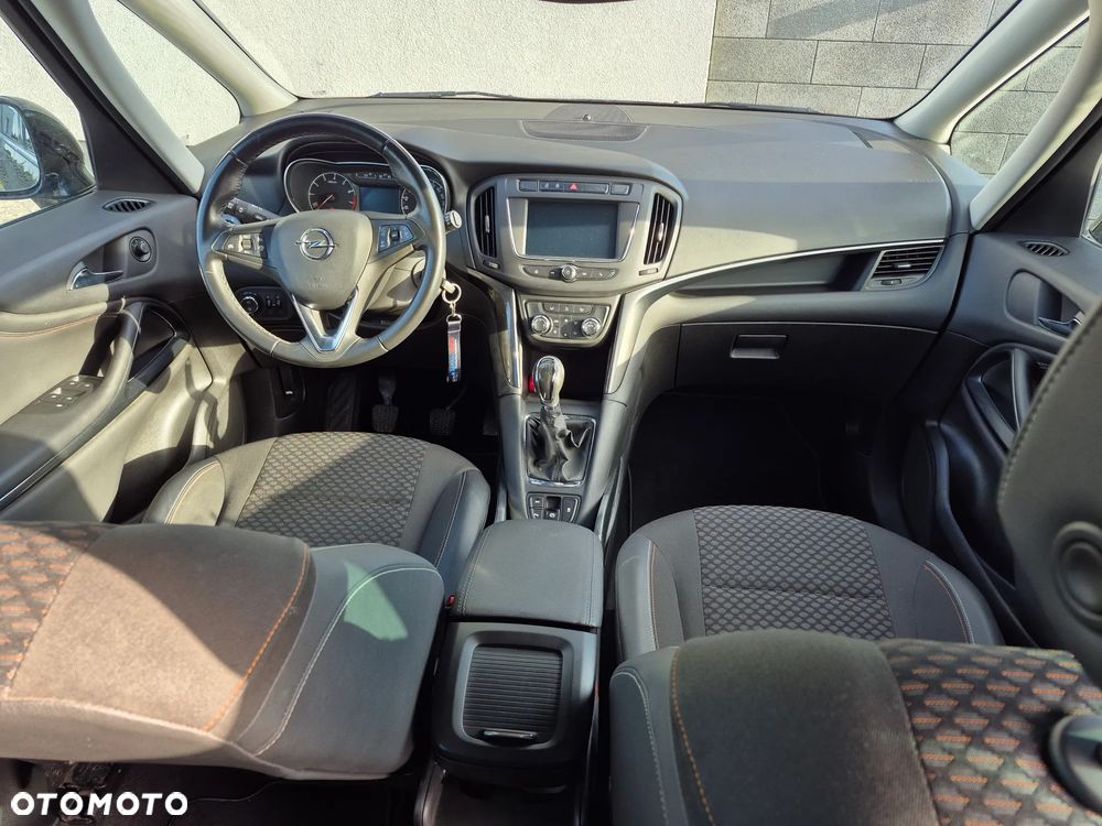 Opel Zafira 1.6 T Plus S&S - 14