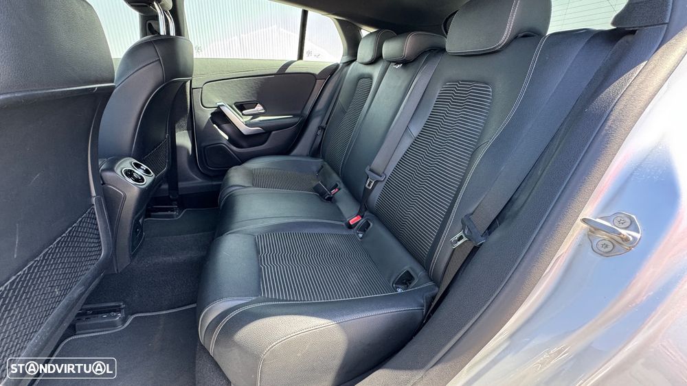 Mercedes-Benz CLA 250 e Shooting Brake Style Plus - 13