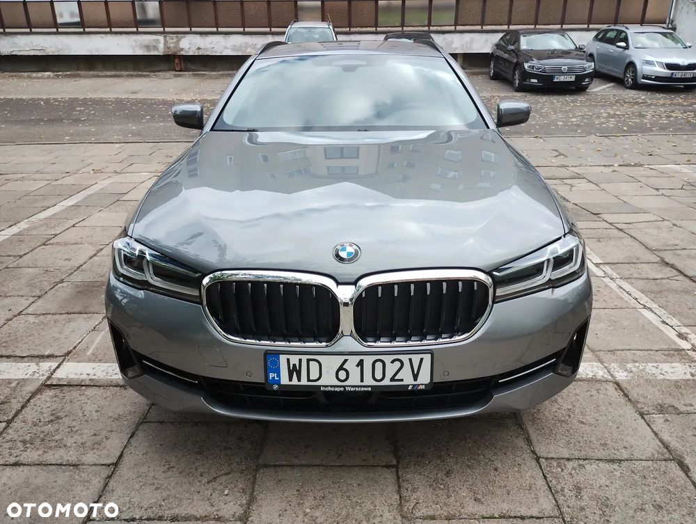 BMW Seria 5 520d - 37
