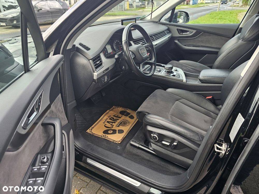 Audi Q7 - 19