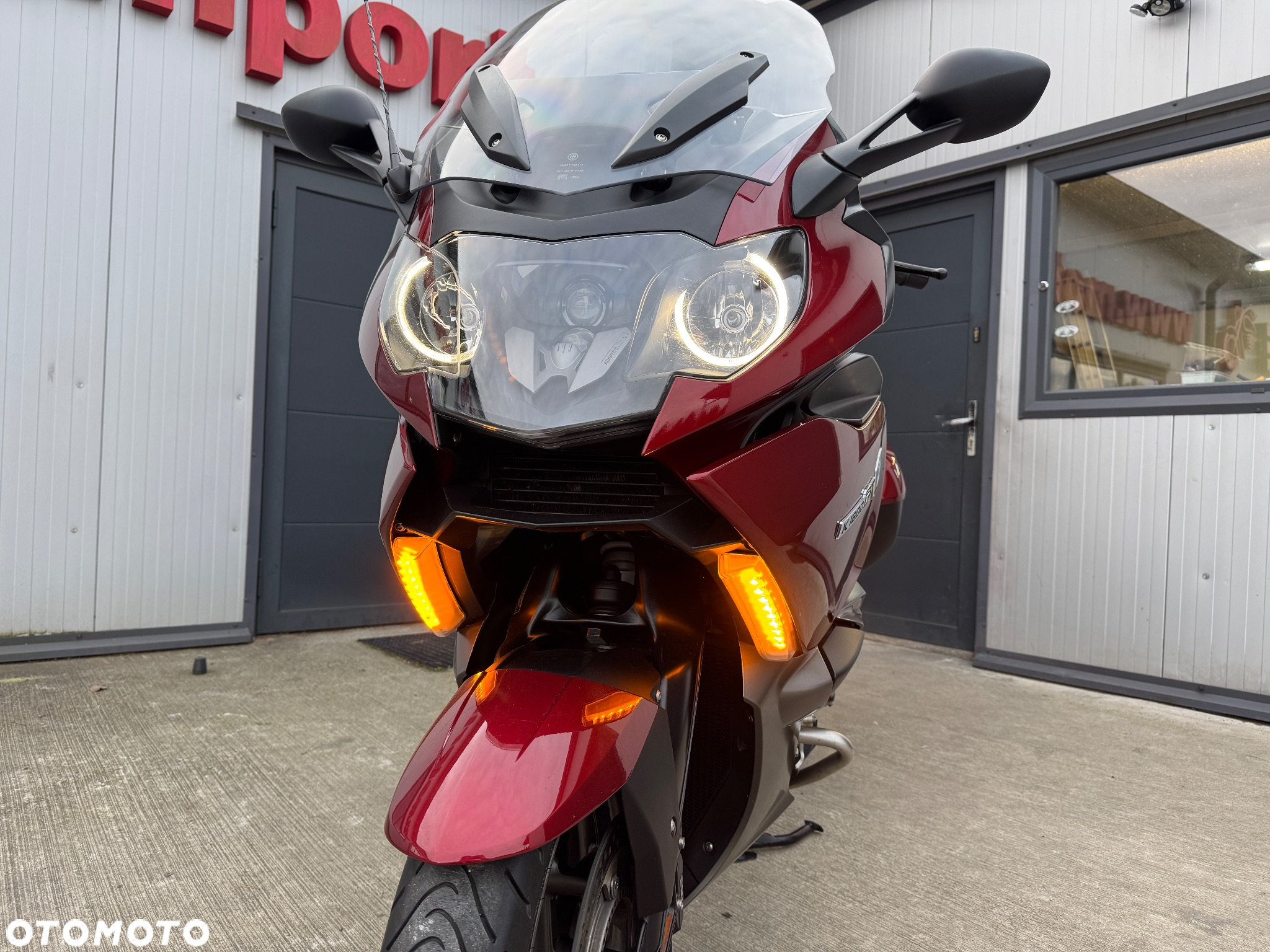 BMW K - 32