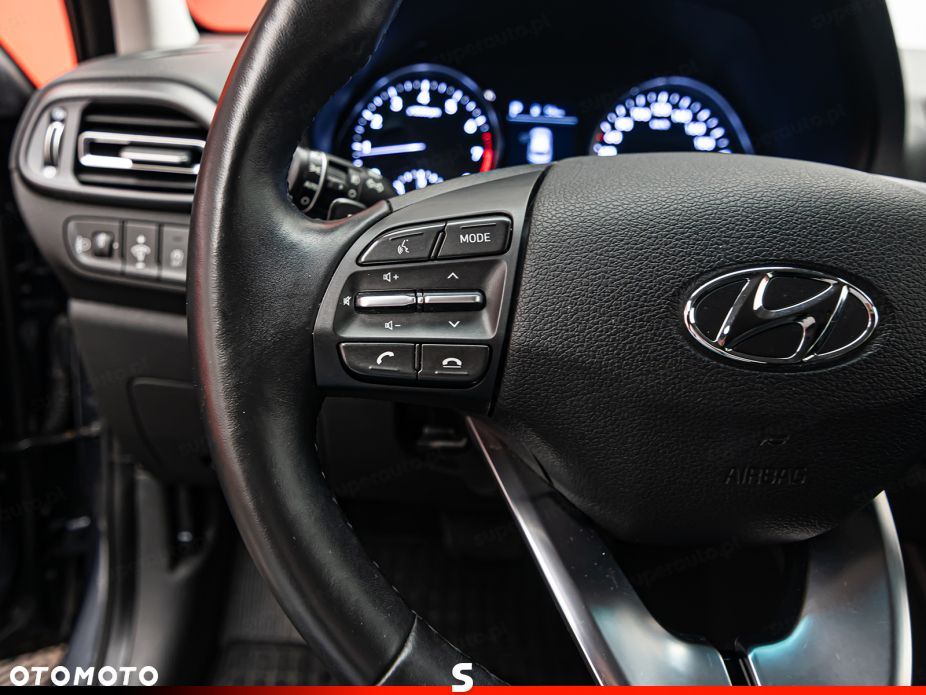 Hyundai i30 1.5 T-GDI 48V Smart DCT - 13