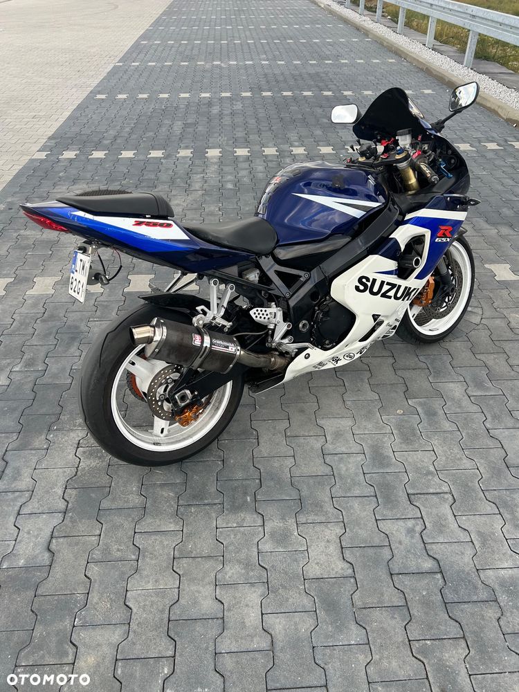 Suzuki GSX-R - 27