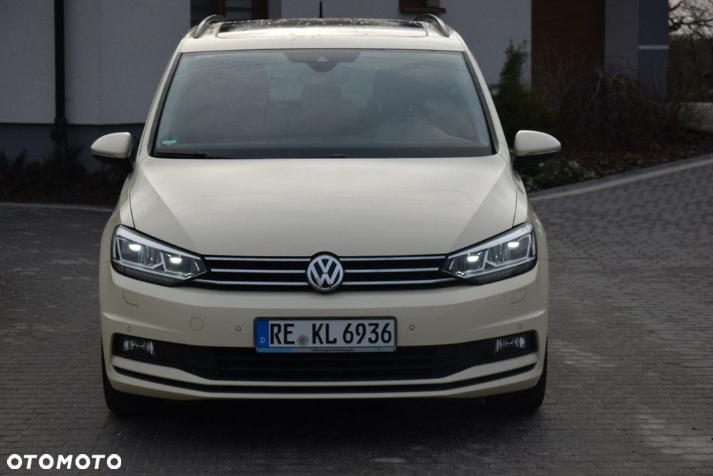 Volkswagen Touran - 2