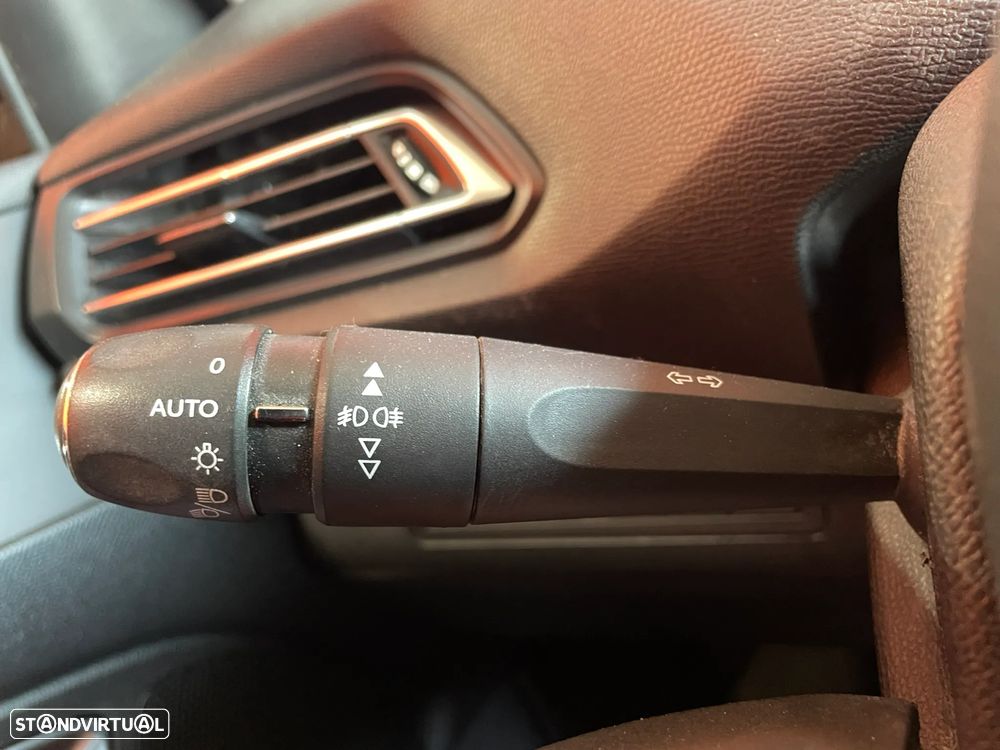 Peugeot 308 e-HDi FAP 115 Stop&Start Allure - 14