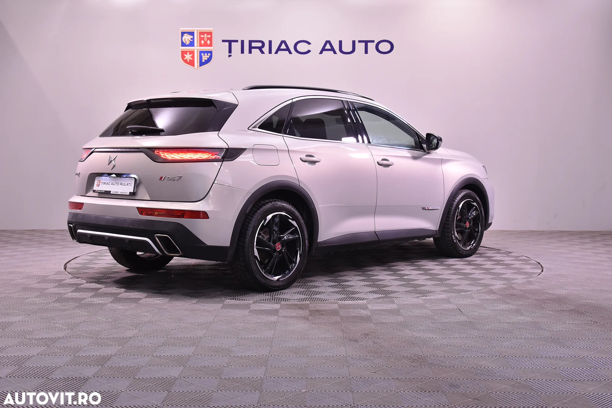DS Automobiles DS 7 Crossback - 5