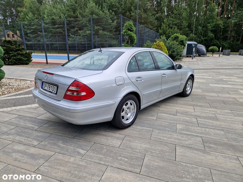 Mercedes-Benz Klasa E - 6