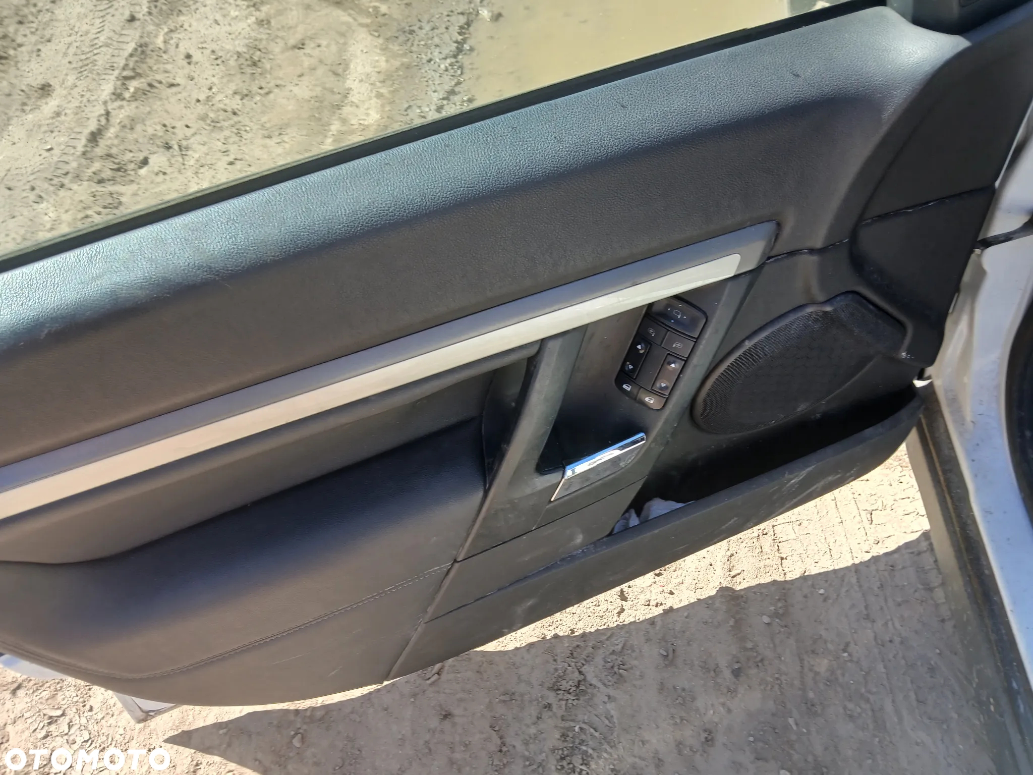 opel vectra C lift Z474 kombi fotel fotele kanapa deska kokpit podsufitka boczek boczki klamka - 3