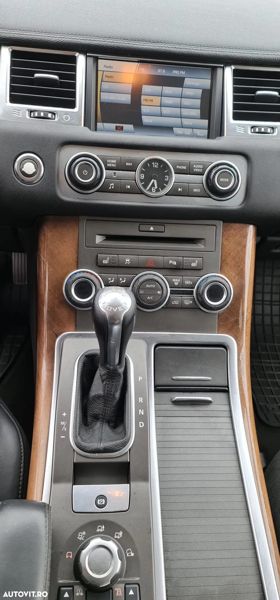 Land Rover Range Rover Sport 3.0 TDV6 HSE Aut - 8