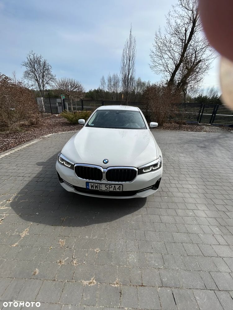 BMW Seria 5 518d - 1