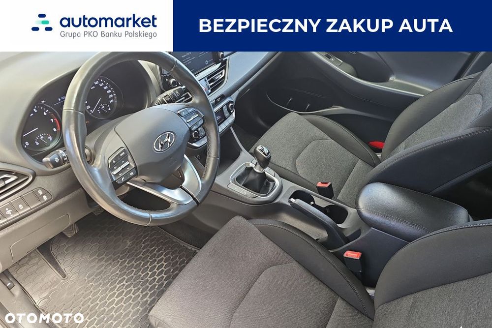 Hyundai i30 1.5 DPI Smart - 13