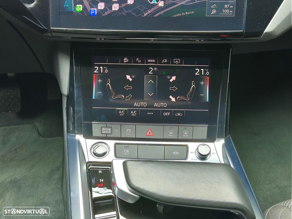 Audi e-tron 55 quattro S line - 14