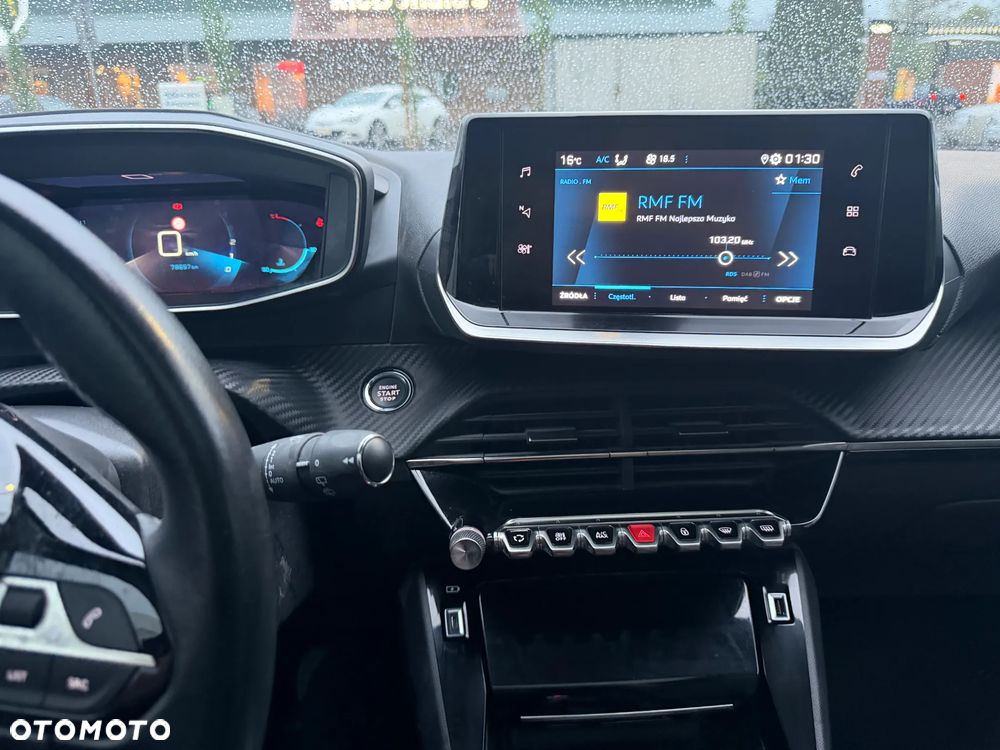 Peugeot 208 1.2 PureTech Allure S&S - 8