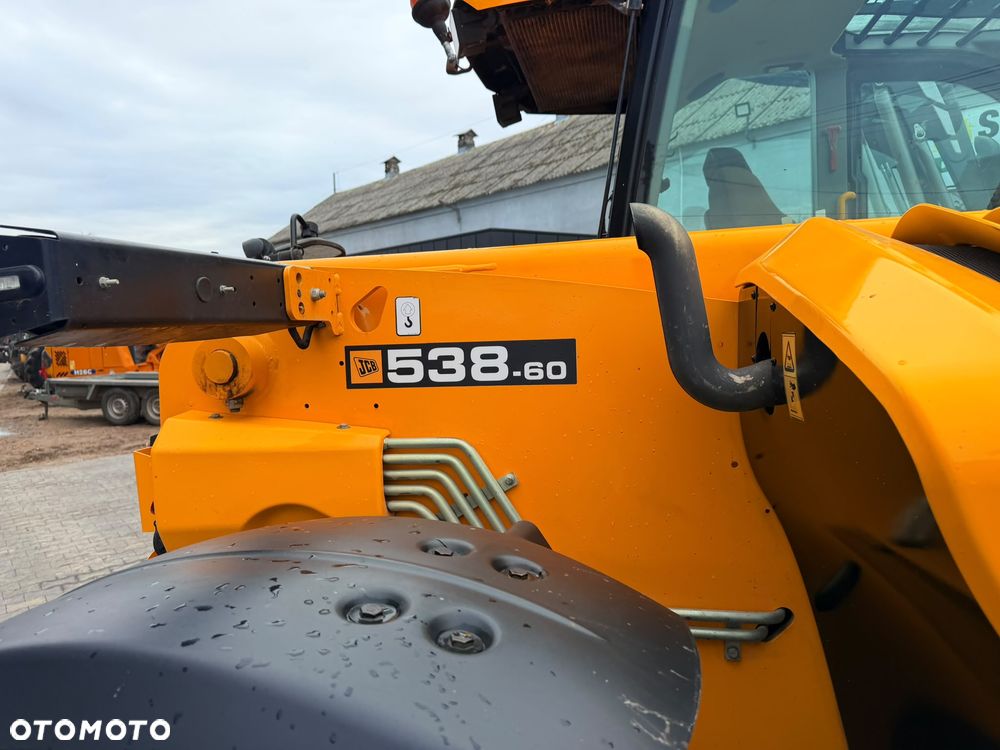JCB 538-60 Agri Super - 13
