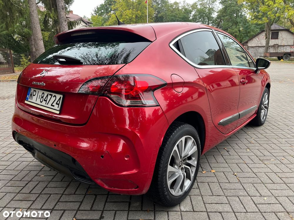 Citroën DS4 1.6 e-HDi SoChic MCP - 6