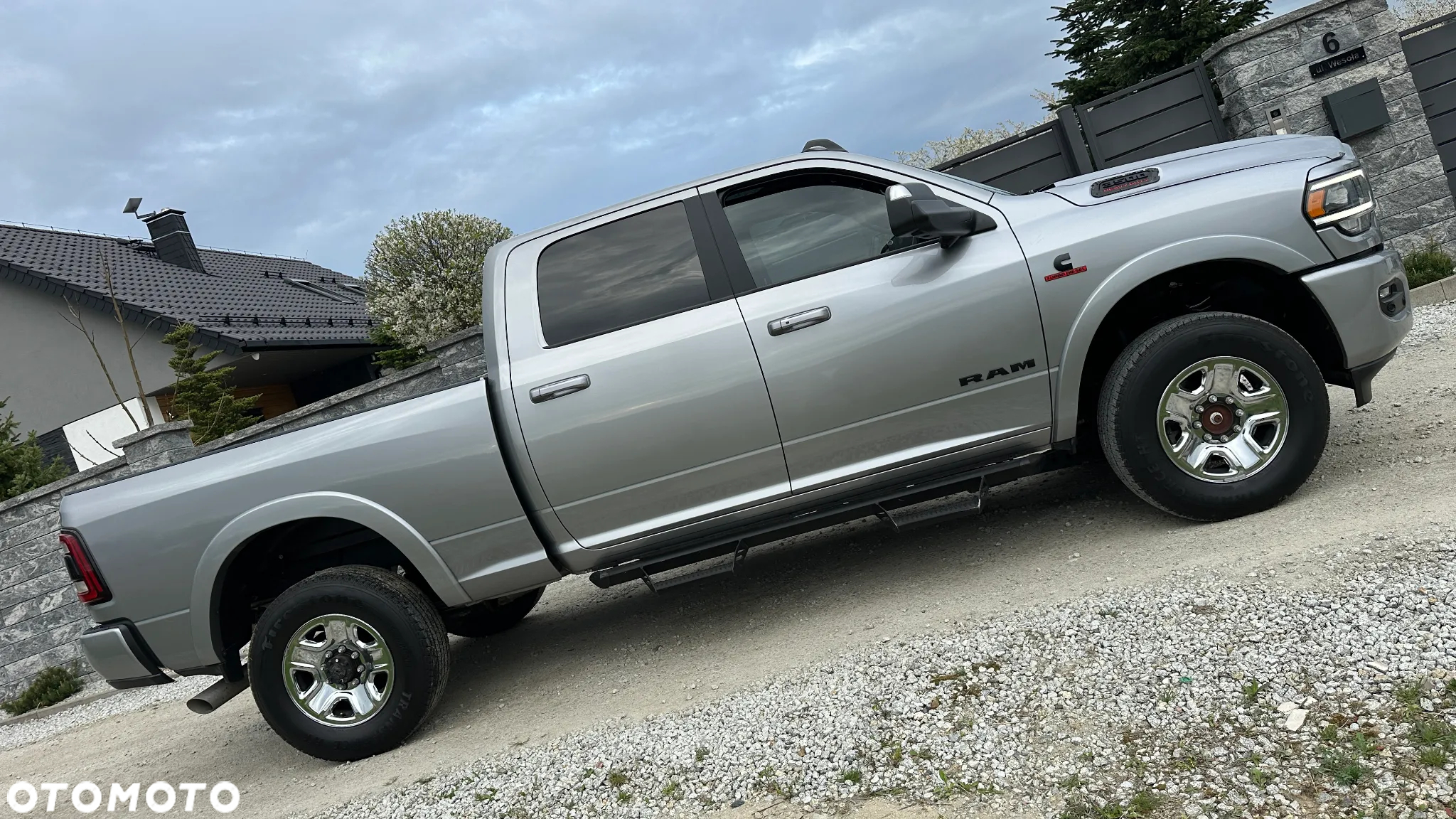 RAM 3500 - 8