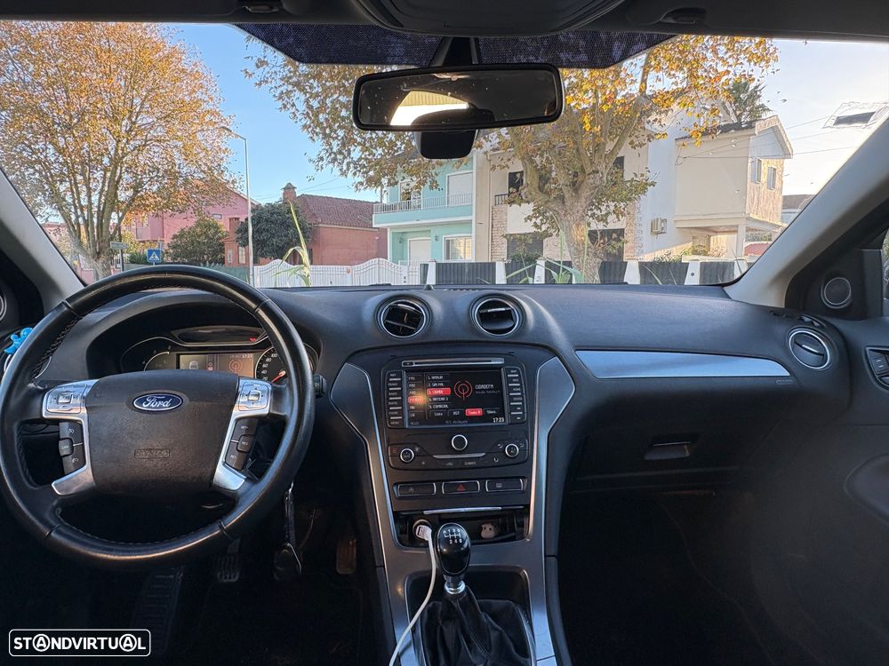 Ford Mondeo 1.6 TDCi Titanium - 8