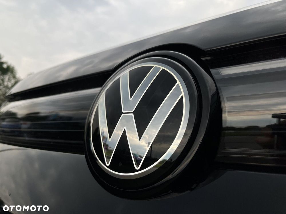 Volkswagen Tiguan - 11