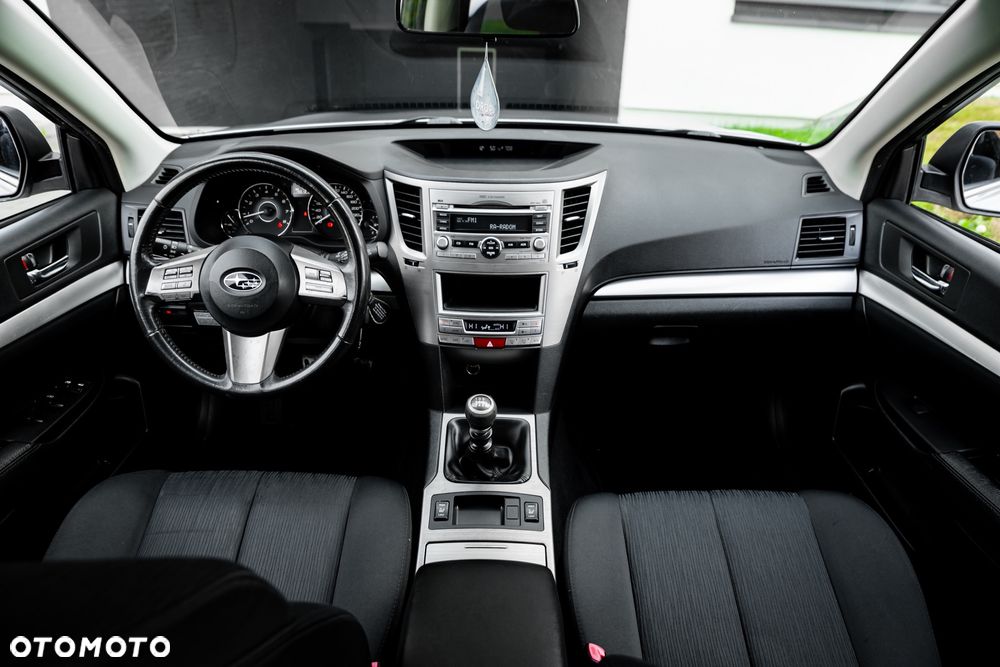 Subaru Legacy 2.0i Trend - 27