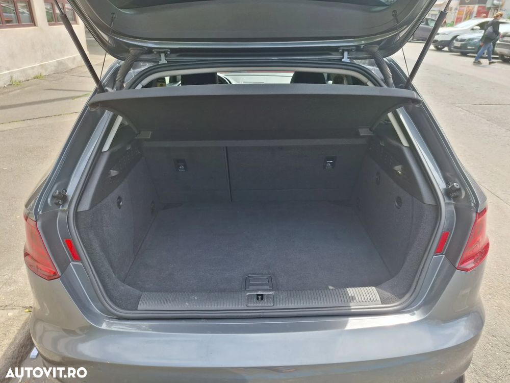 Audi A3 - 12