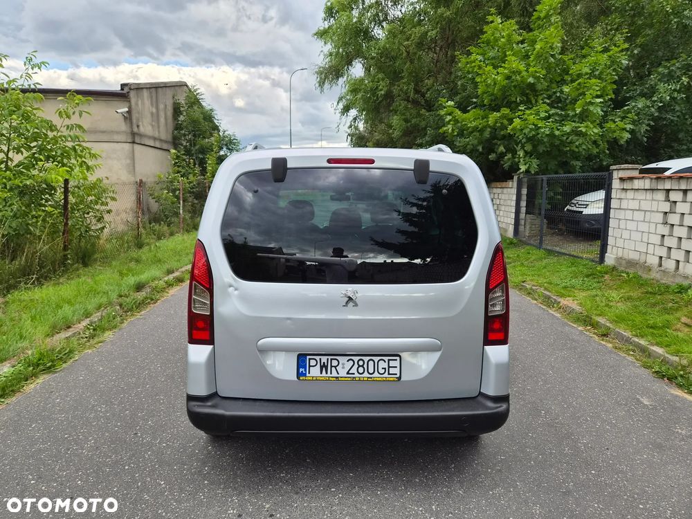 Peugeot Partner HDi FAP 115 Family - 9