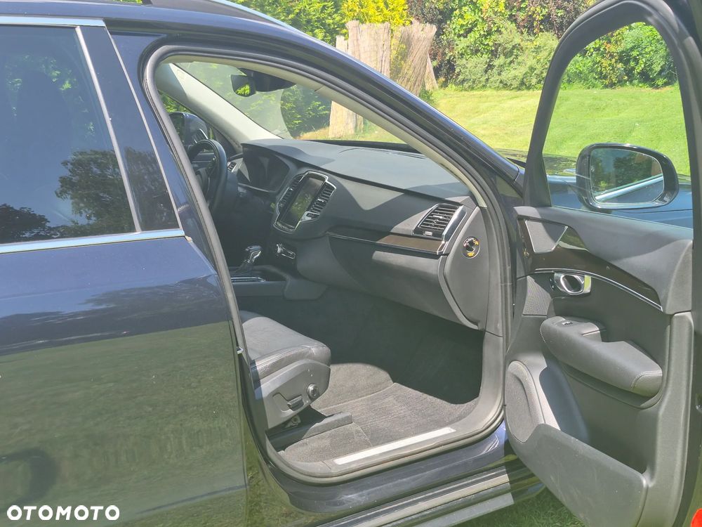 Volvo XC 90 D5 AWD Momentum - 14