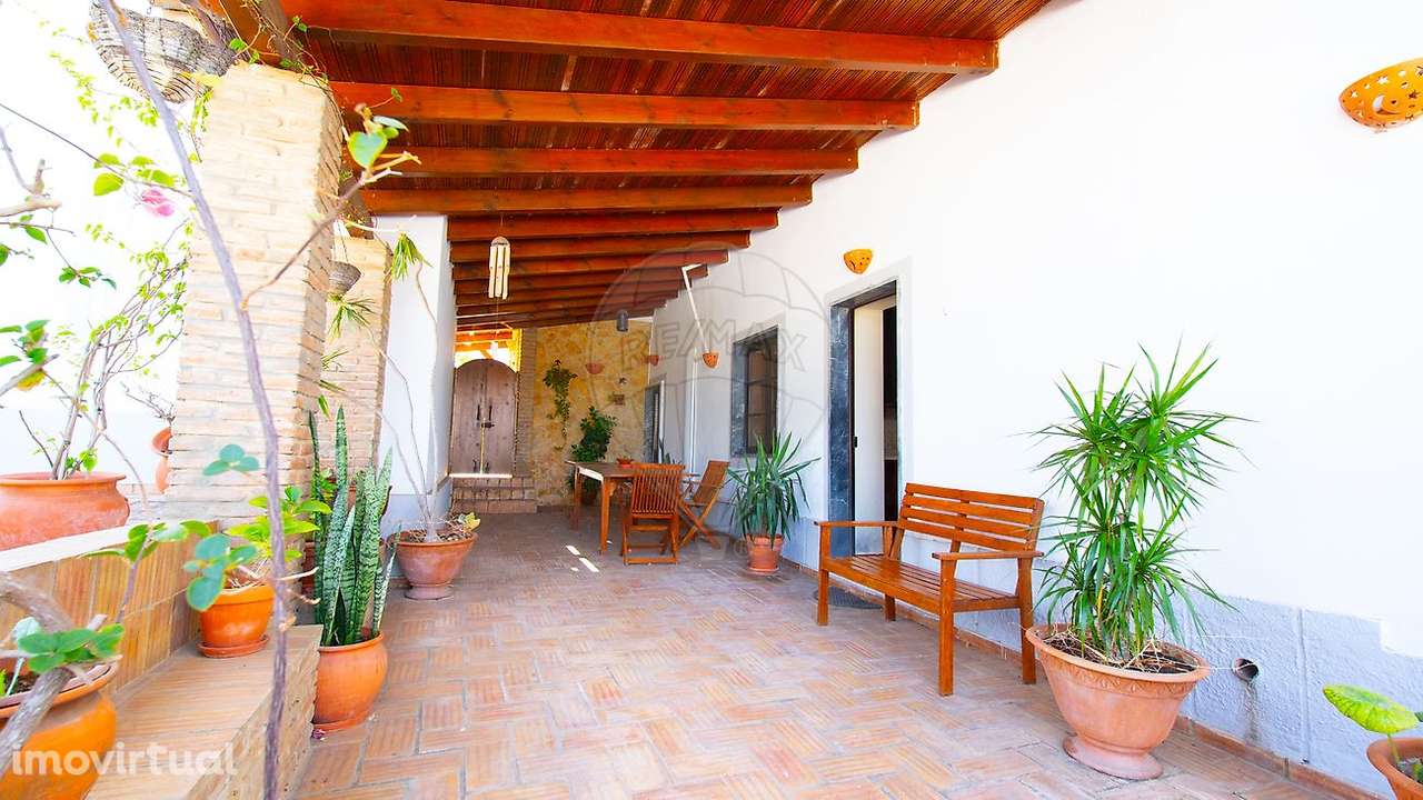 Moradia T4 para venda - Grande imagem: 2/21