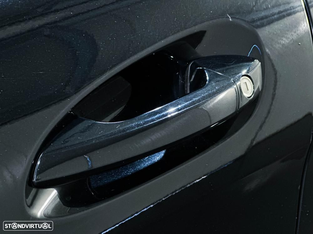 Mercedes-Benz B 180 d Urban - 18