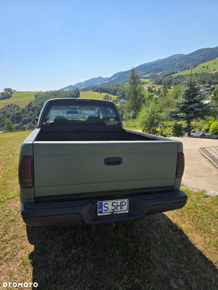 Dodge Dakota - 7