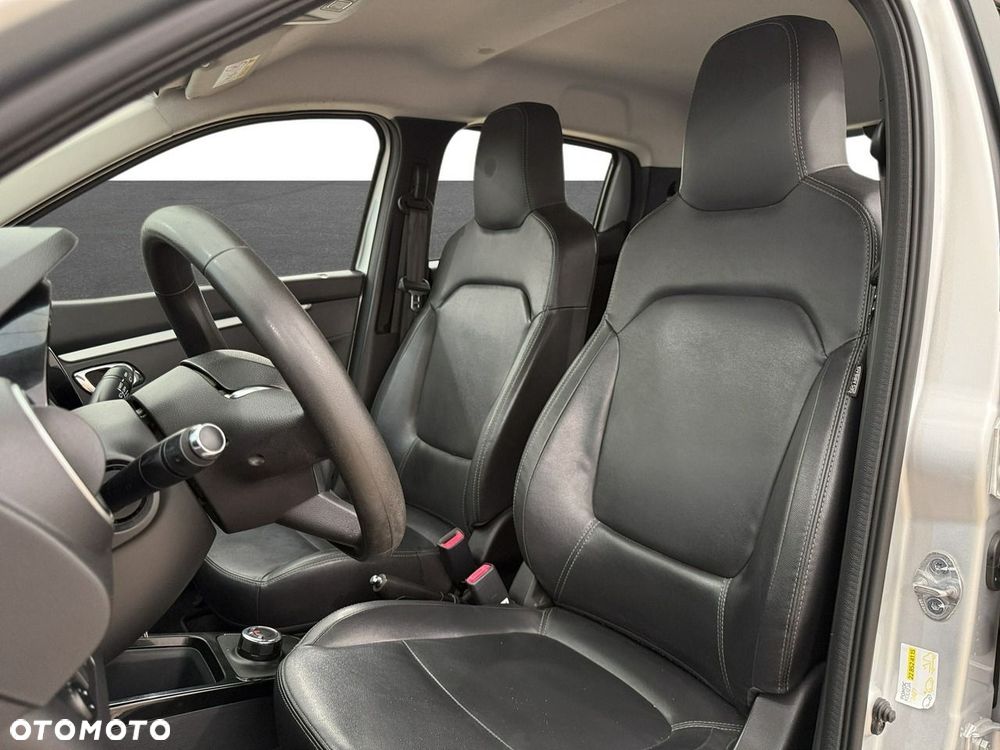 Dacia Spring - 11