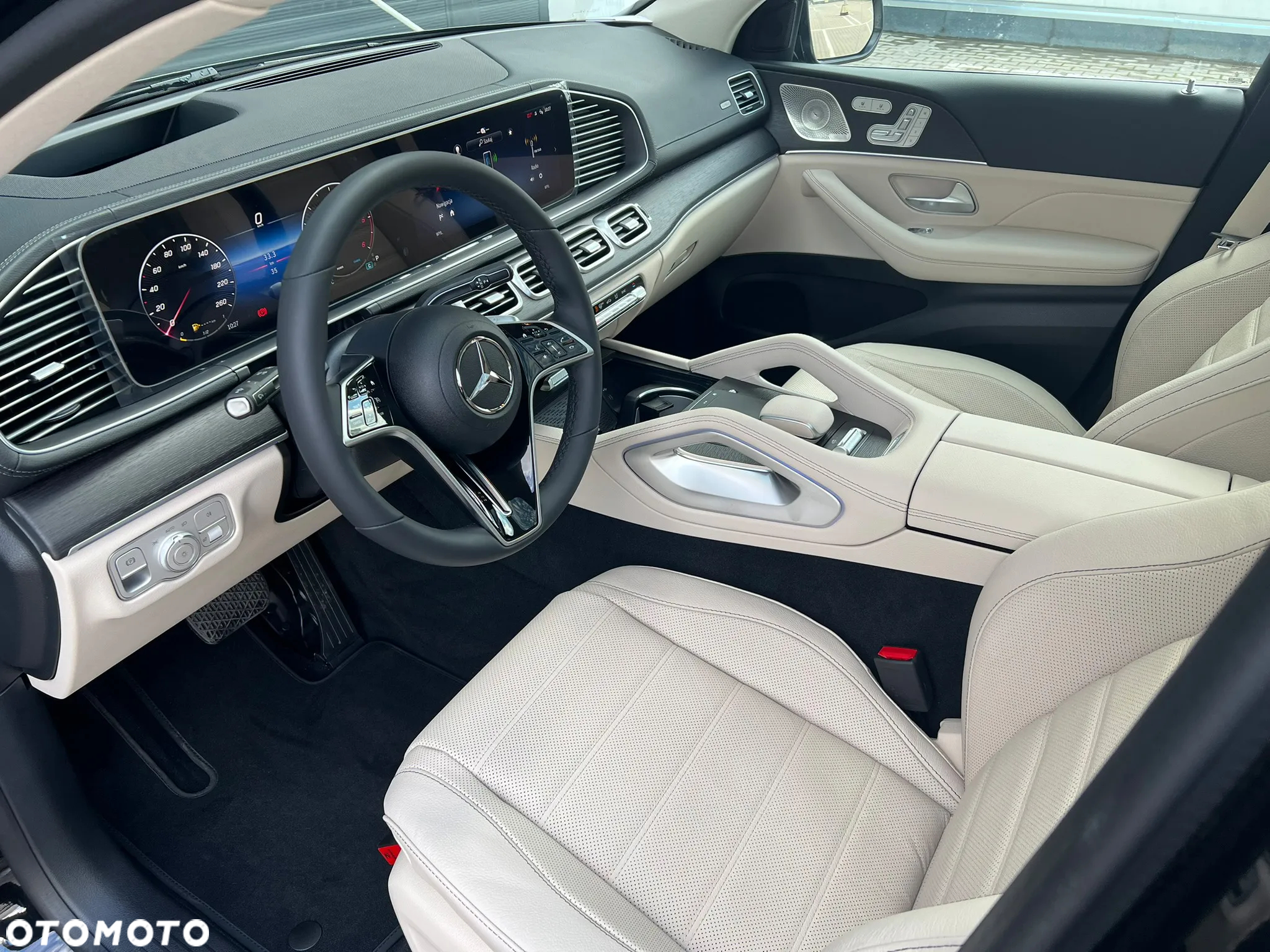 Mercedes-Benz GLE - 10